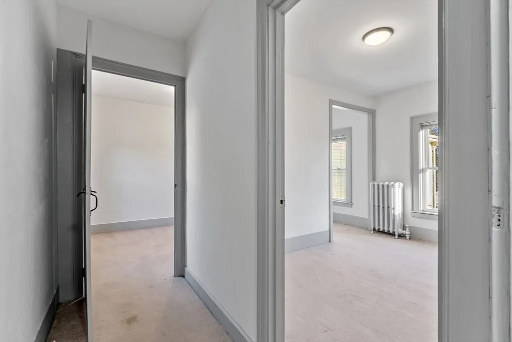 20 Old Lowell Rd, Westford