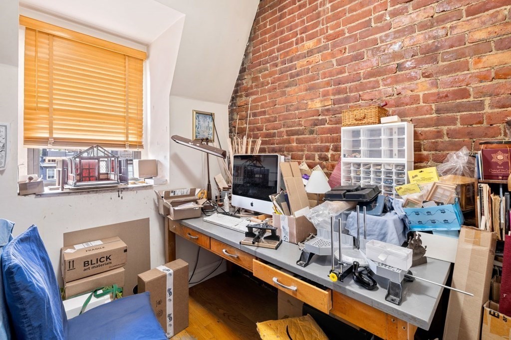 39 Worcester Sq, South End