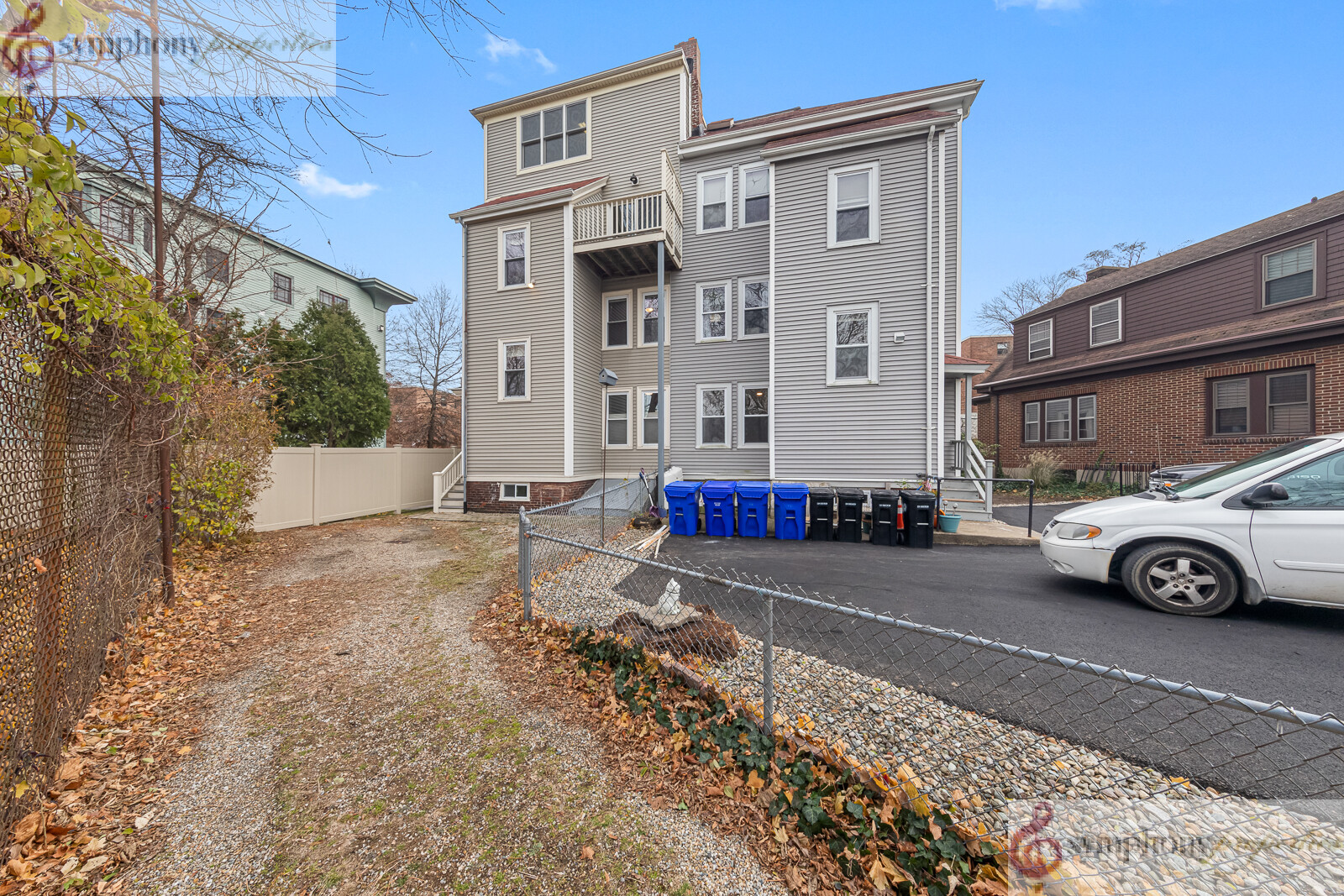 3 bed, 1 bath apartment for rent at 201 High St Unit 2, Brookline — photo 18 of 20