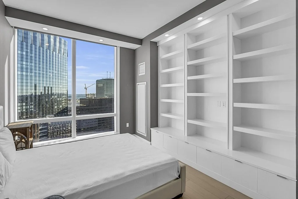 1 Franklin St, Downtown