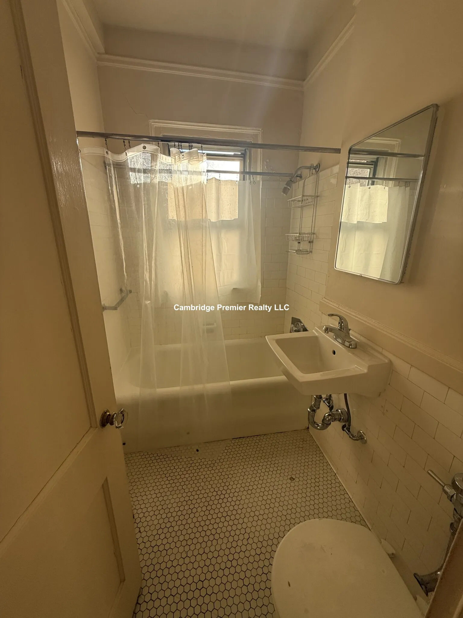 19 Garden St, Neighborhood Nine