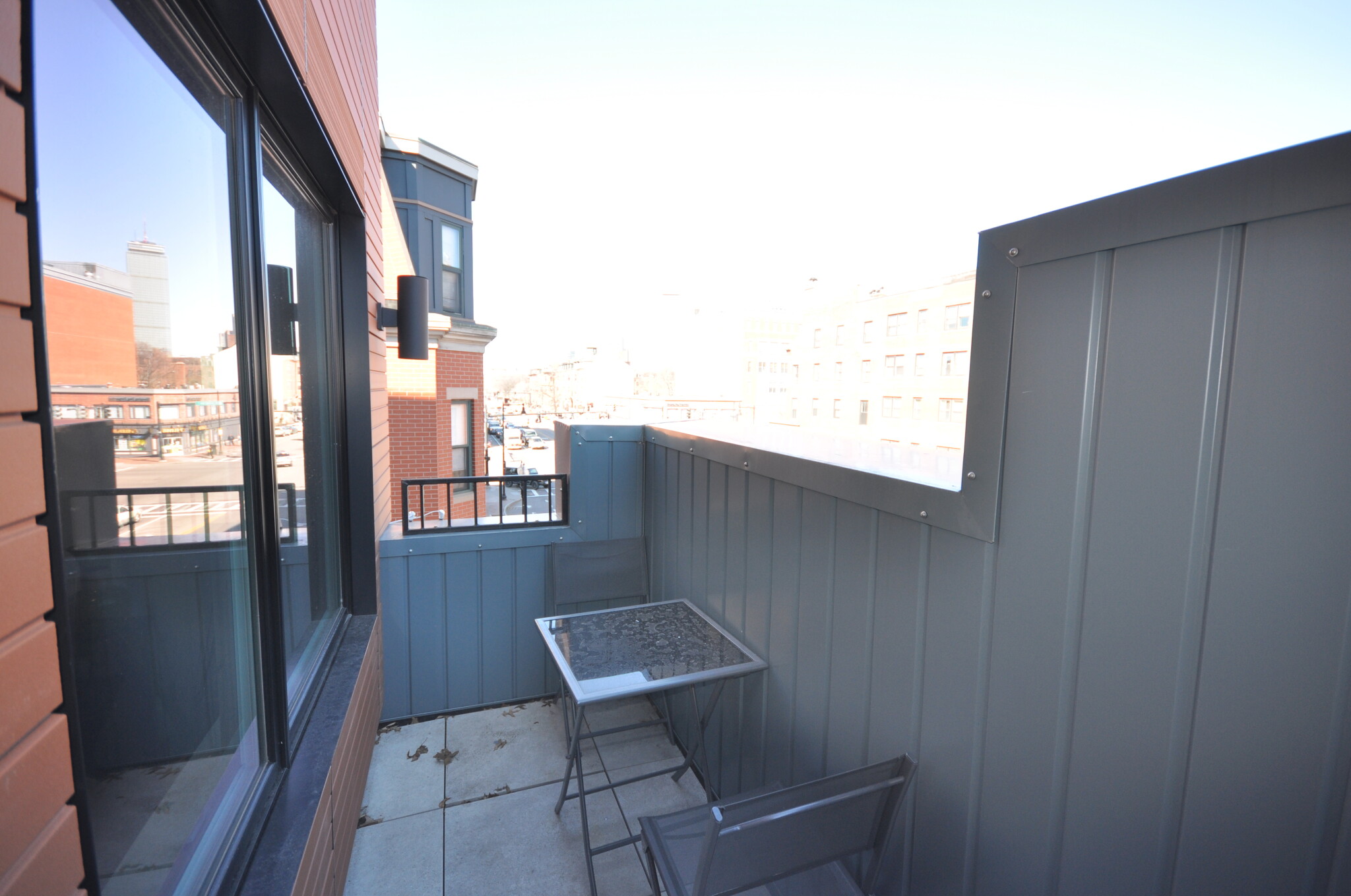 659 Massachusetts Ave, South End