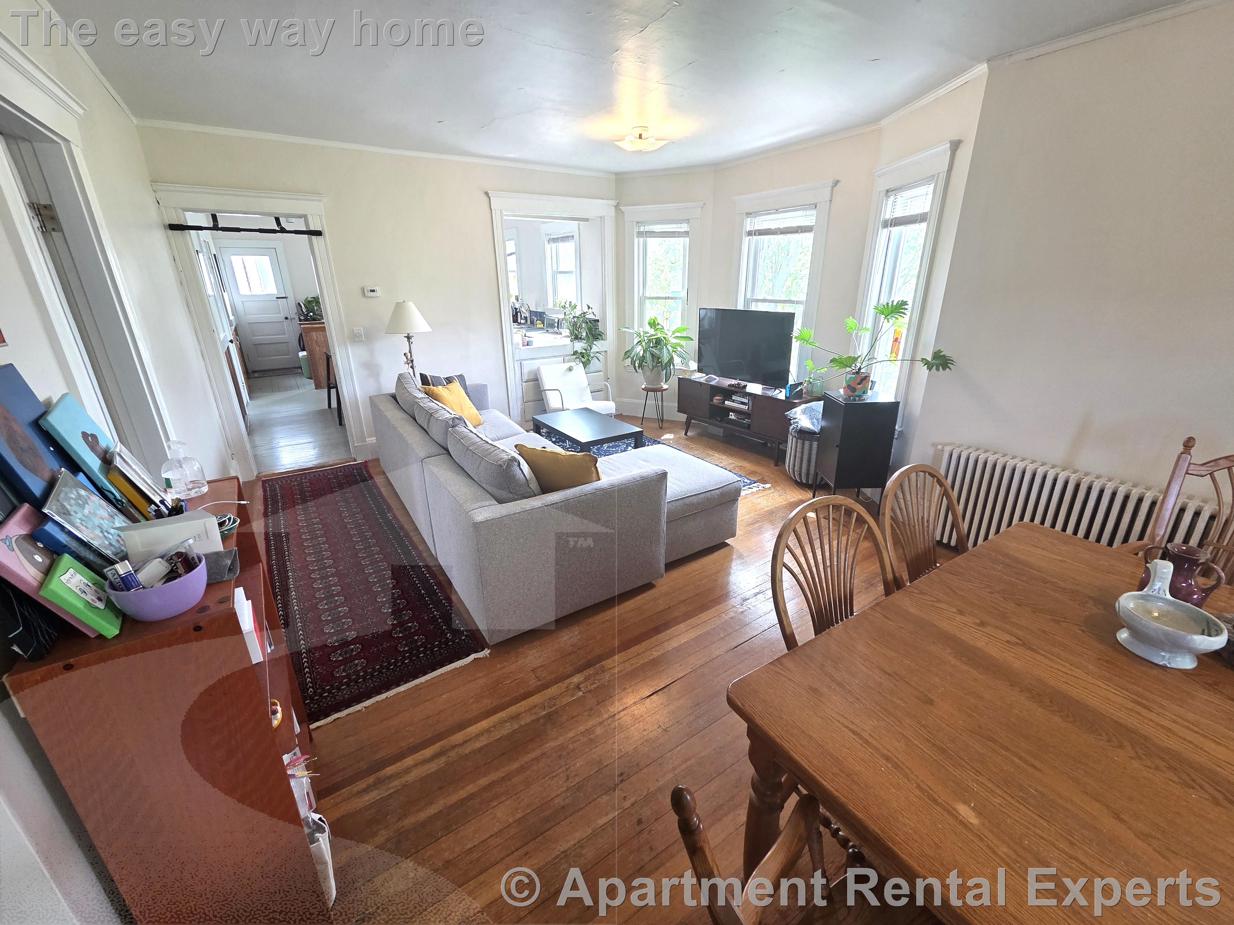 76 Lexington Ave, Davis Square