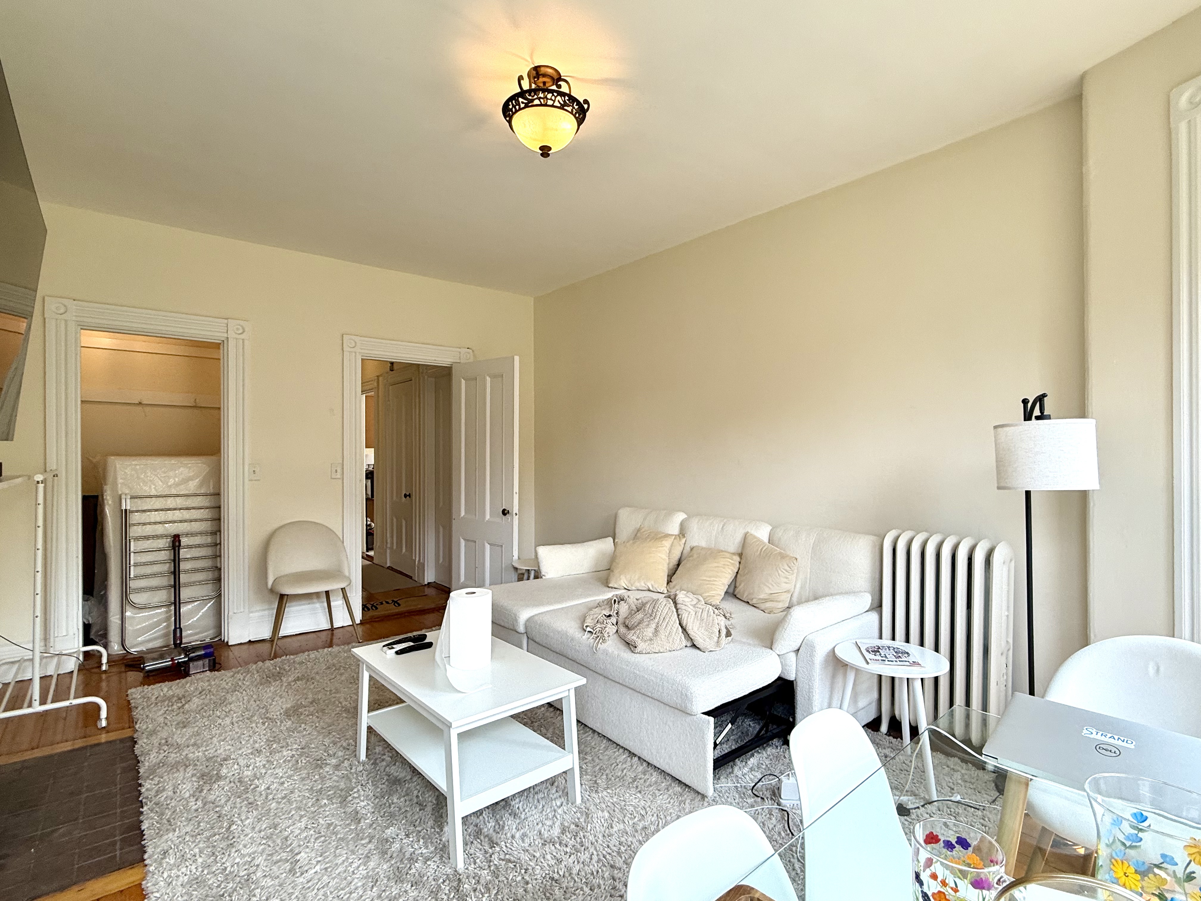 293 Newbury St, Back Bay