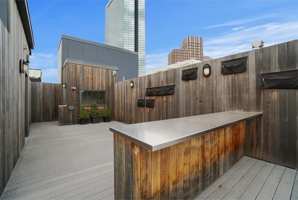 285 Columbus Ave, Boston