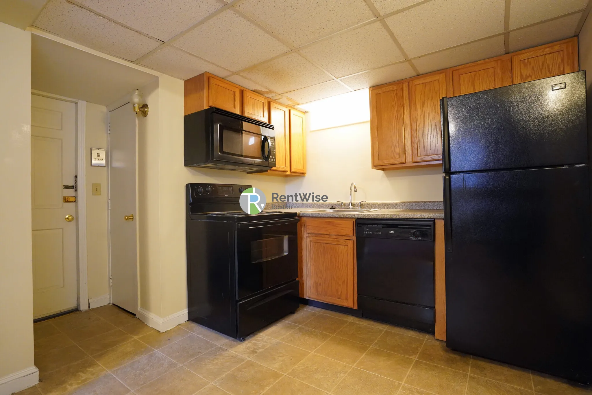 266 Chestnut Hill Ave, Brighton