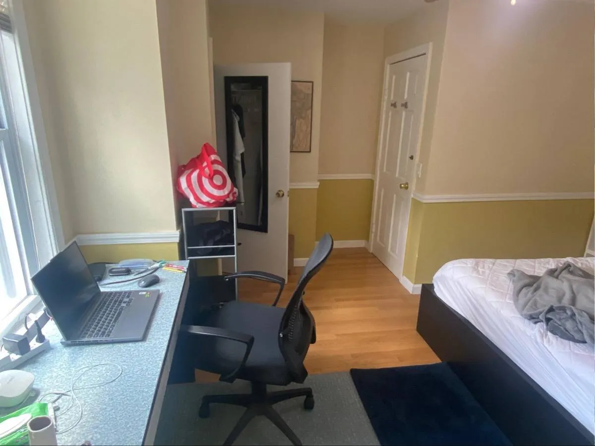 10 Fulkerson St, East Cambridge