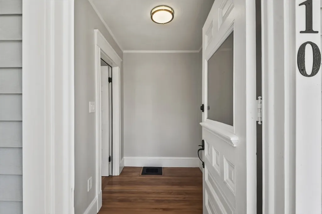 10 Cain Ave, Weymouth