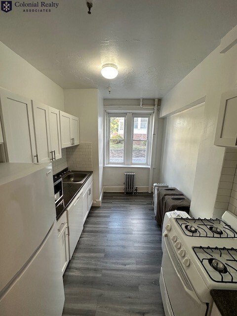 1800 Commonwealth Ave, Brighton