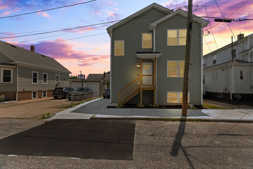 41 Hampton St, Providence