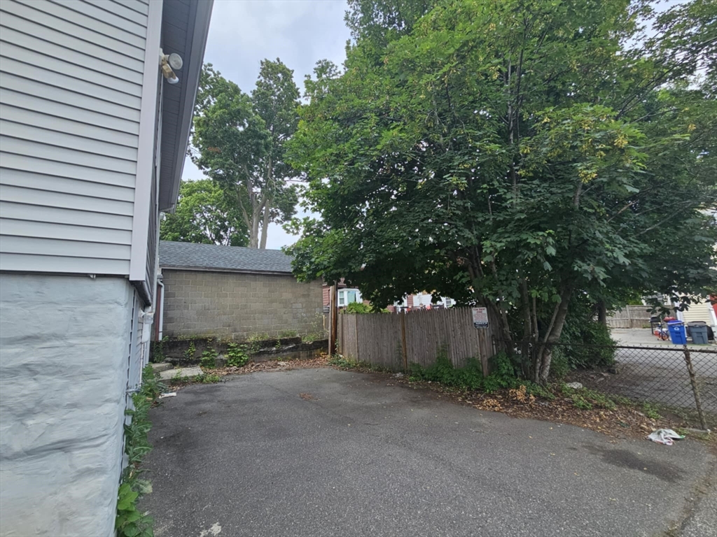 26 Holden St, Malden