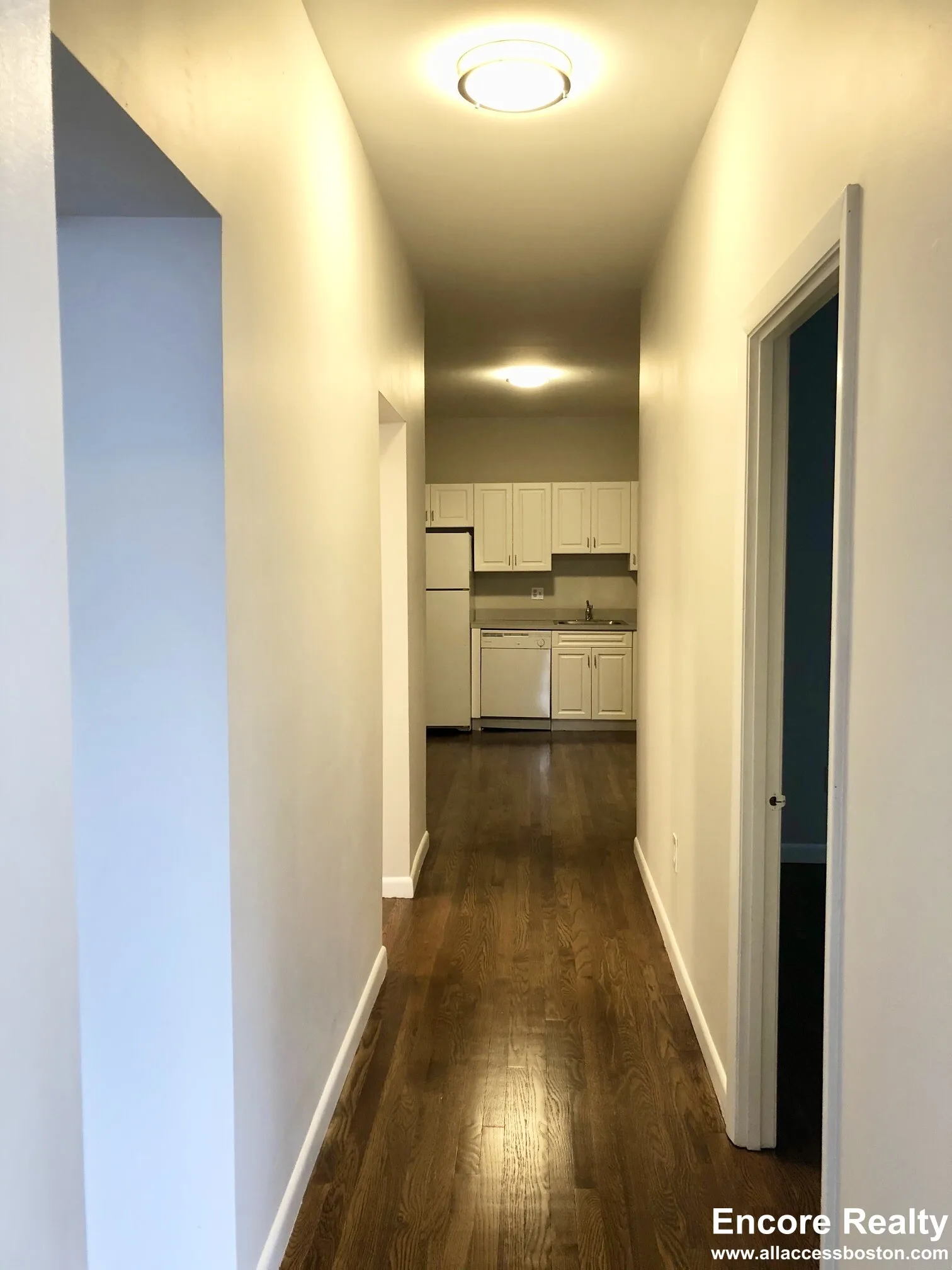 15 Stearns Rd, Coolidge Corner