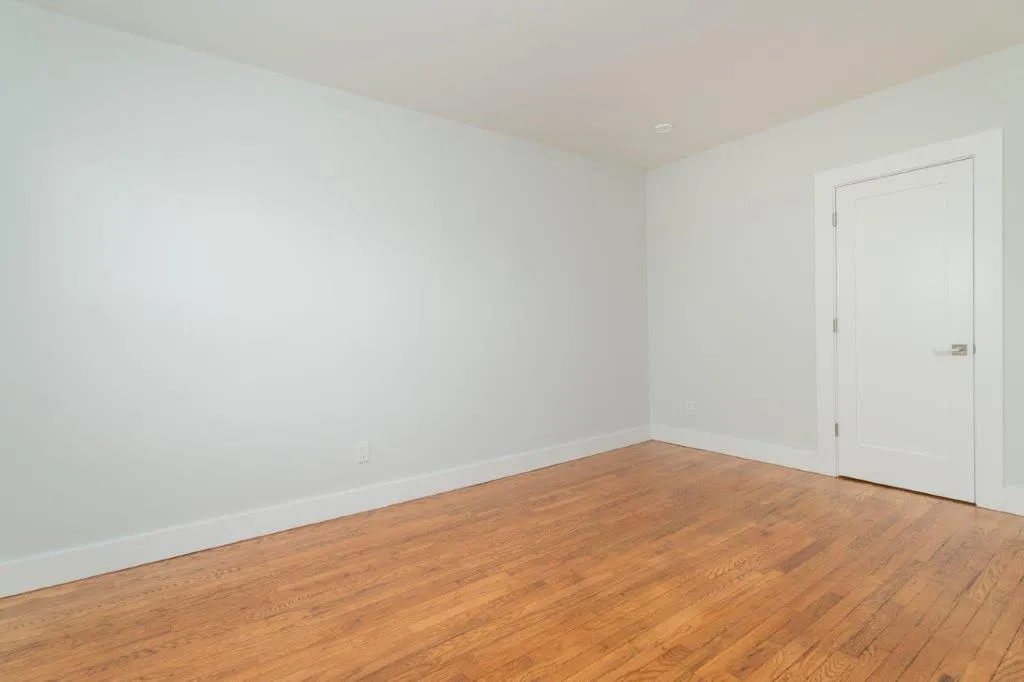 123 Highland Ave, Winter Hill