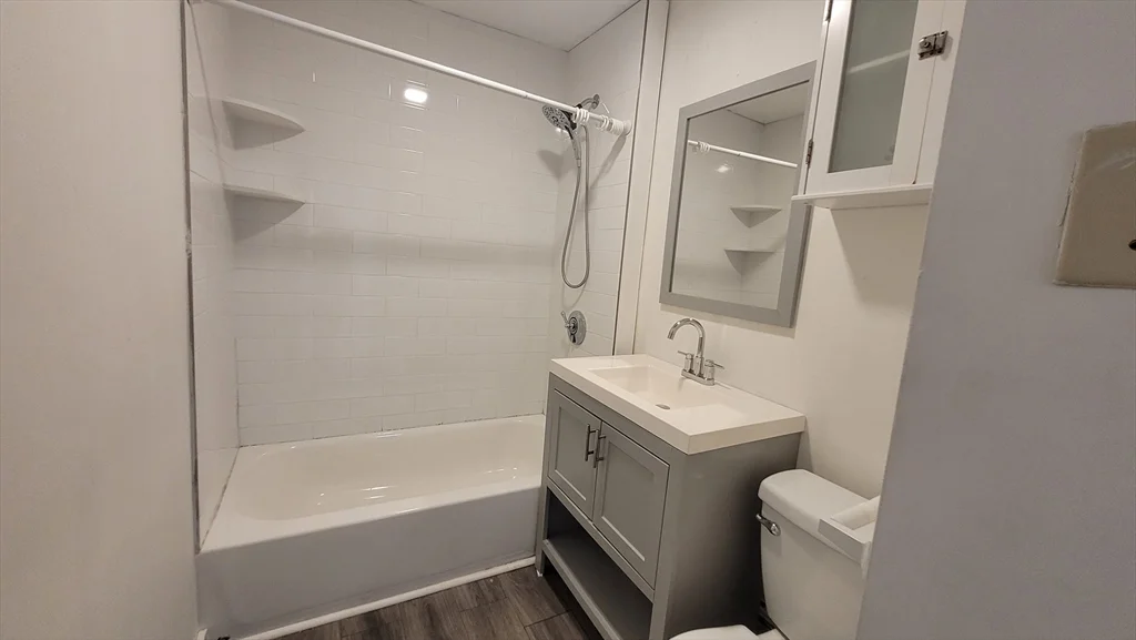 24 Everard, Worcester