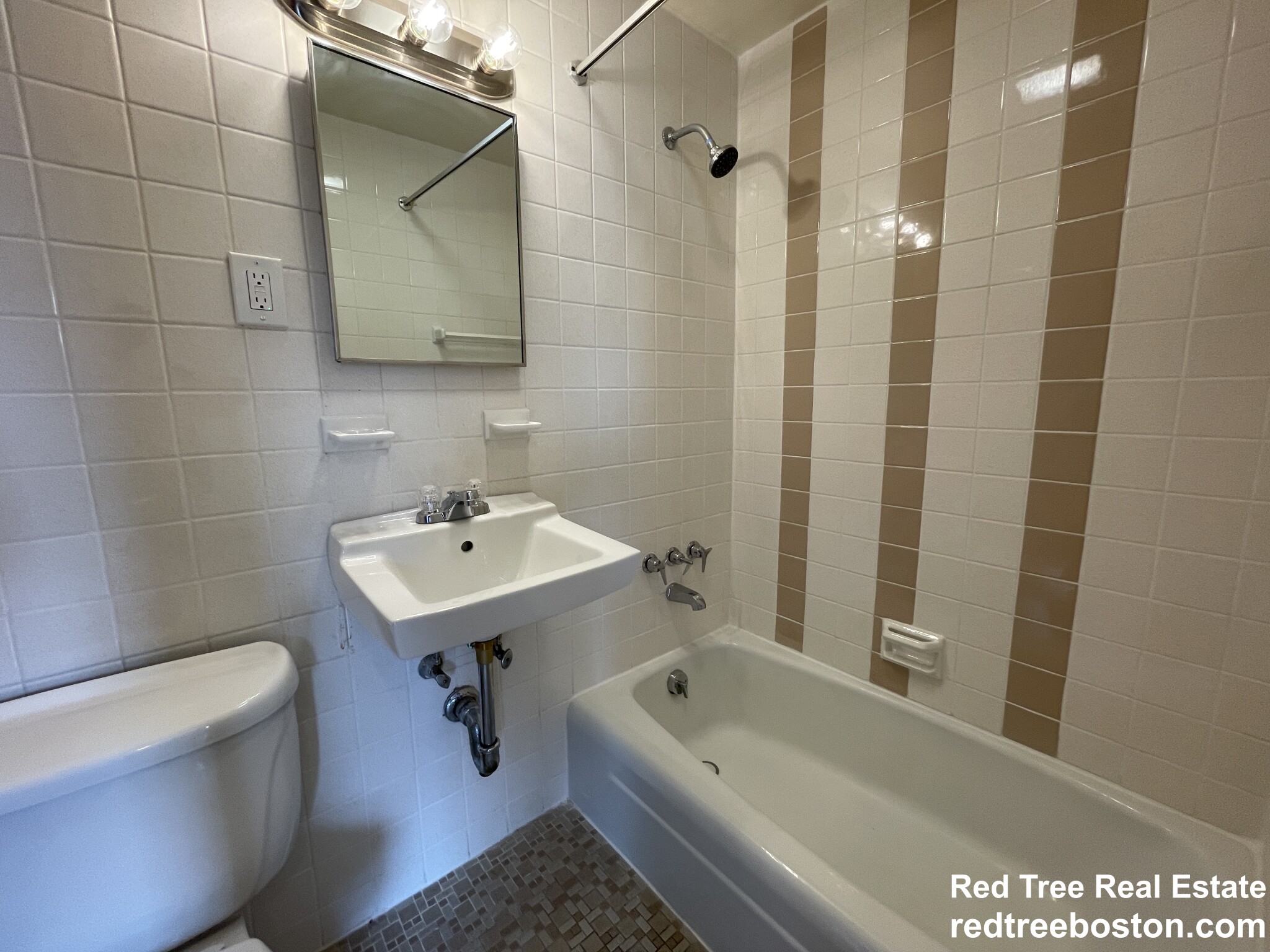 172 North Beacon St, Brighton