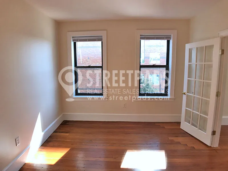 881 Massachusetts Ave, Central Square