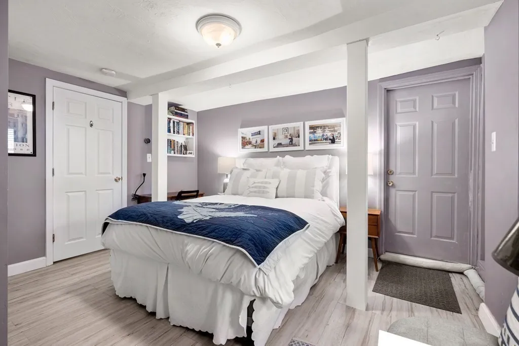 256 E St, South Boston