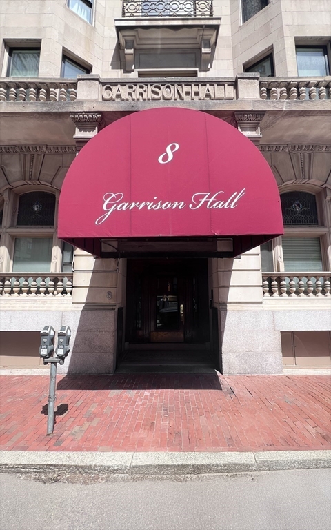 8 Garrison St, Back Bay