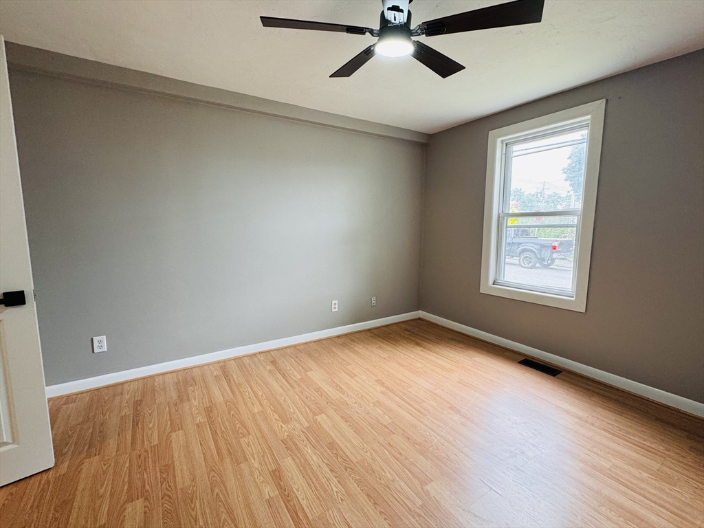 83 W Grove St, Middleboro