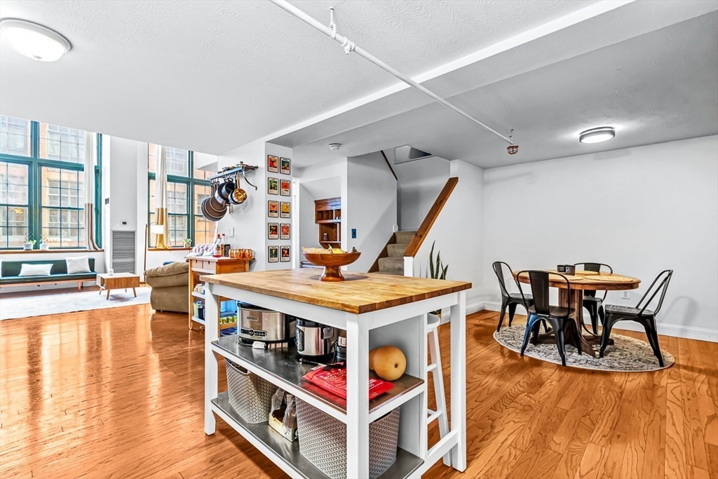 200 Market St, Lowell