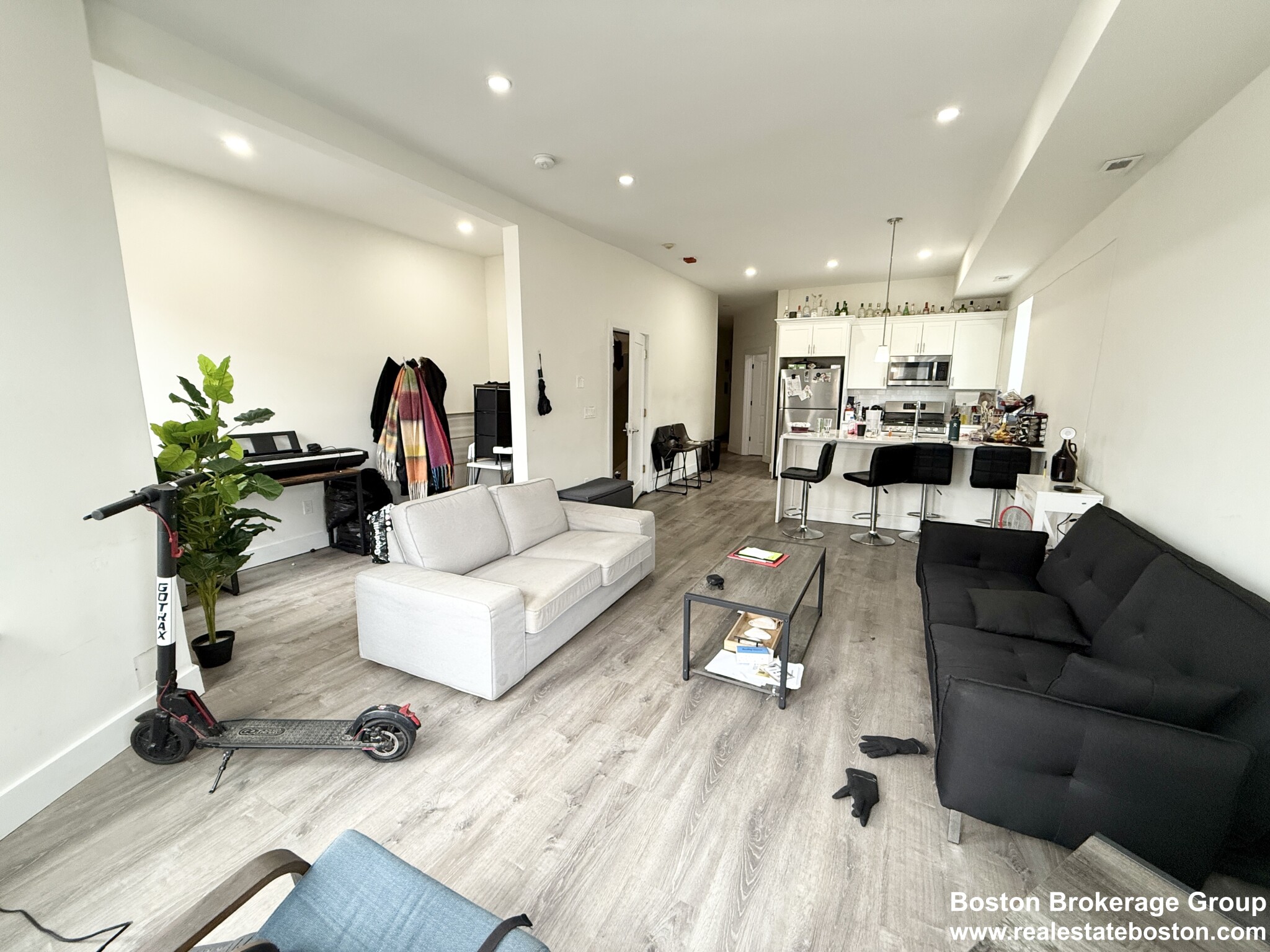 301-305 Dudley St, Roxbury