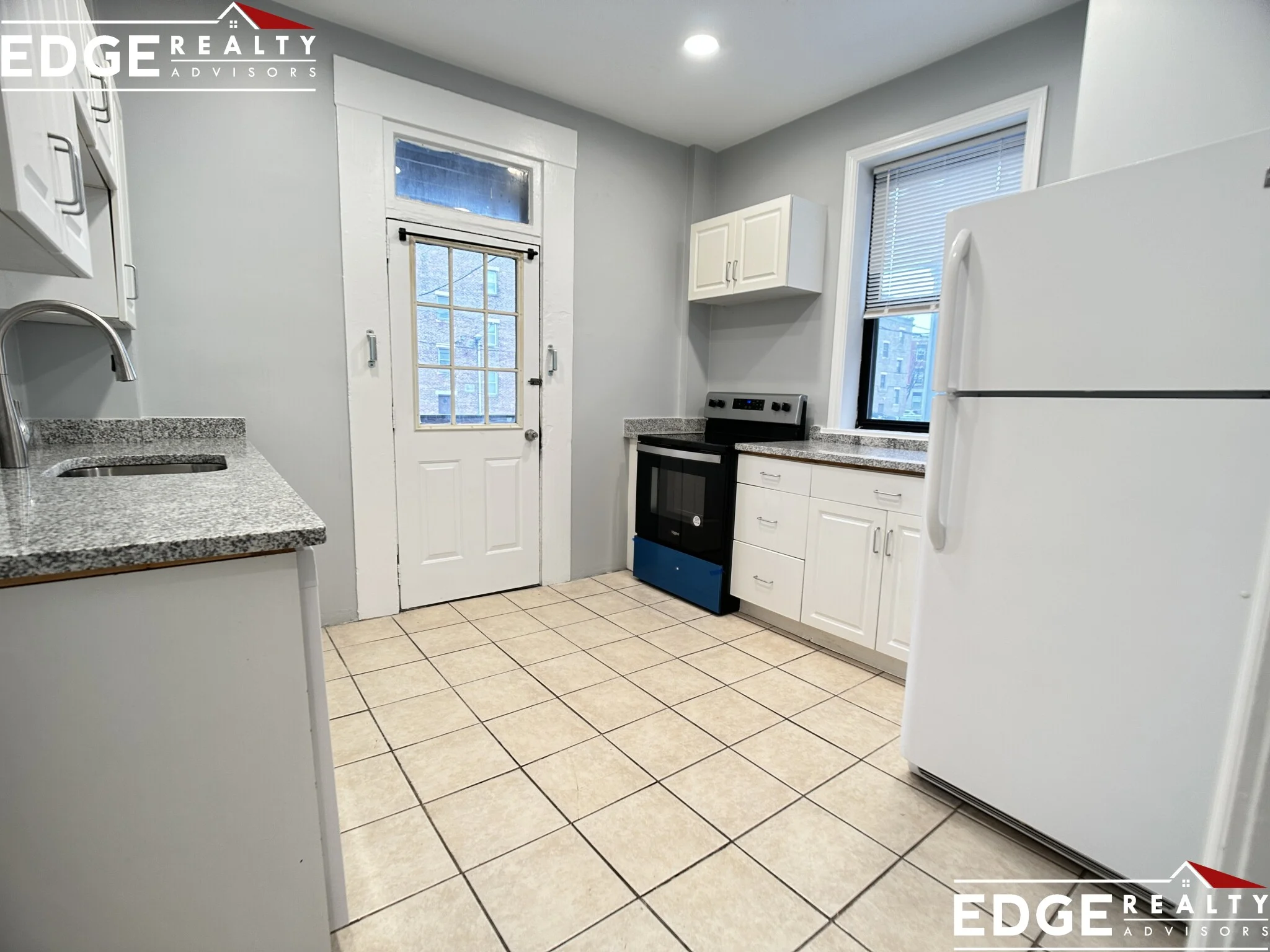 8 Royce Rd, Brighton