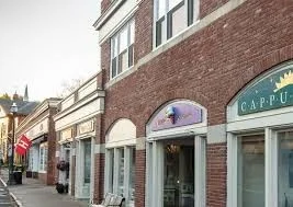 249 North St, Hingham Center