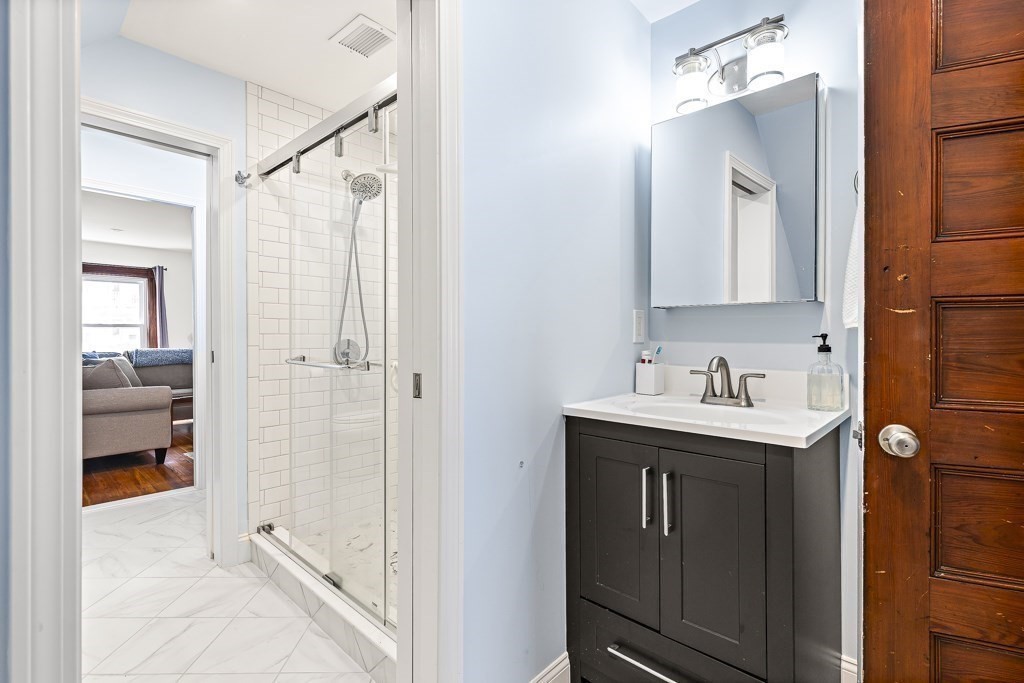 55 Main St, Somerville