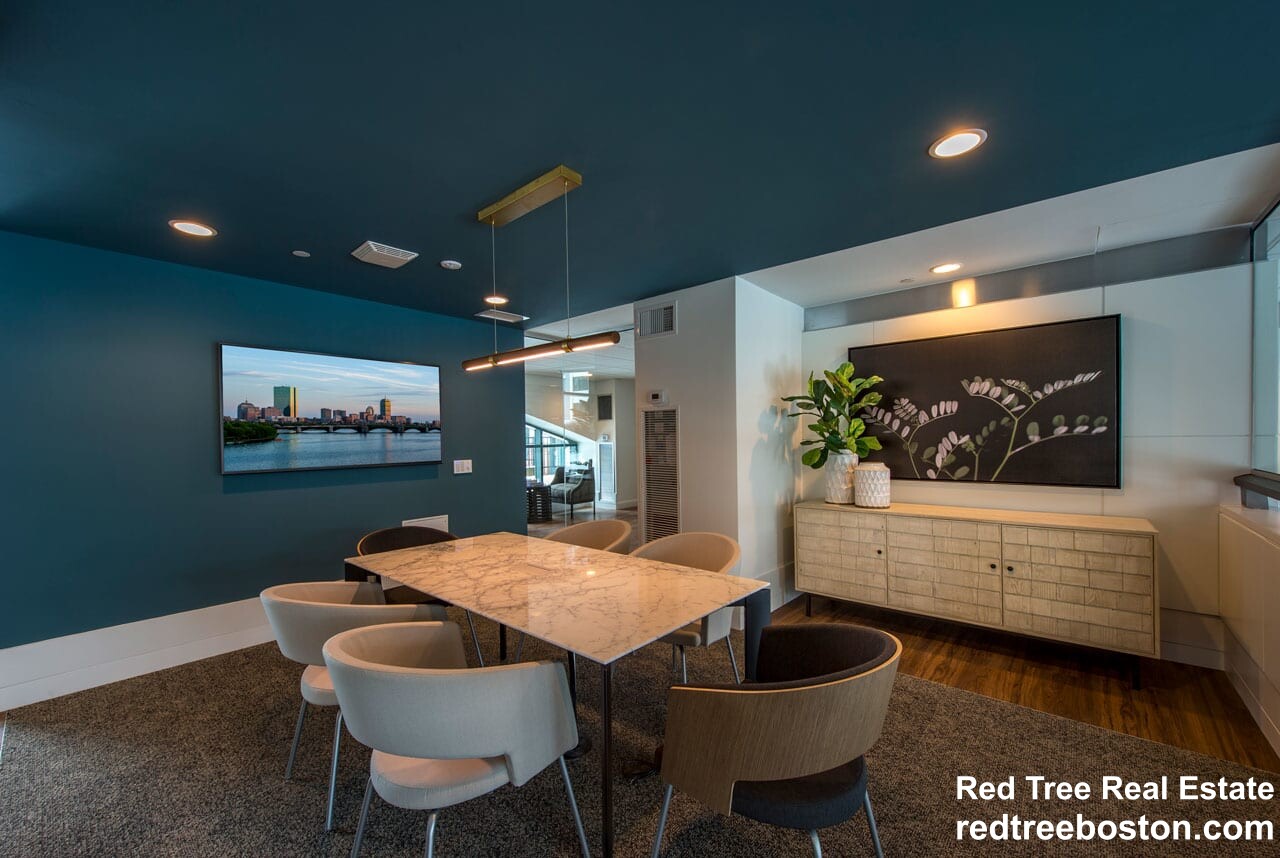 30 Cambridge Park Dr, North Cambridge