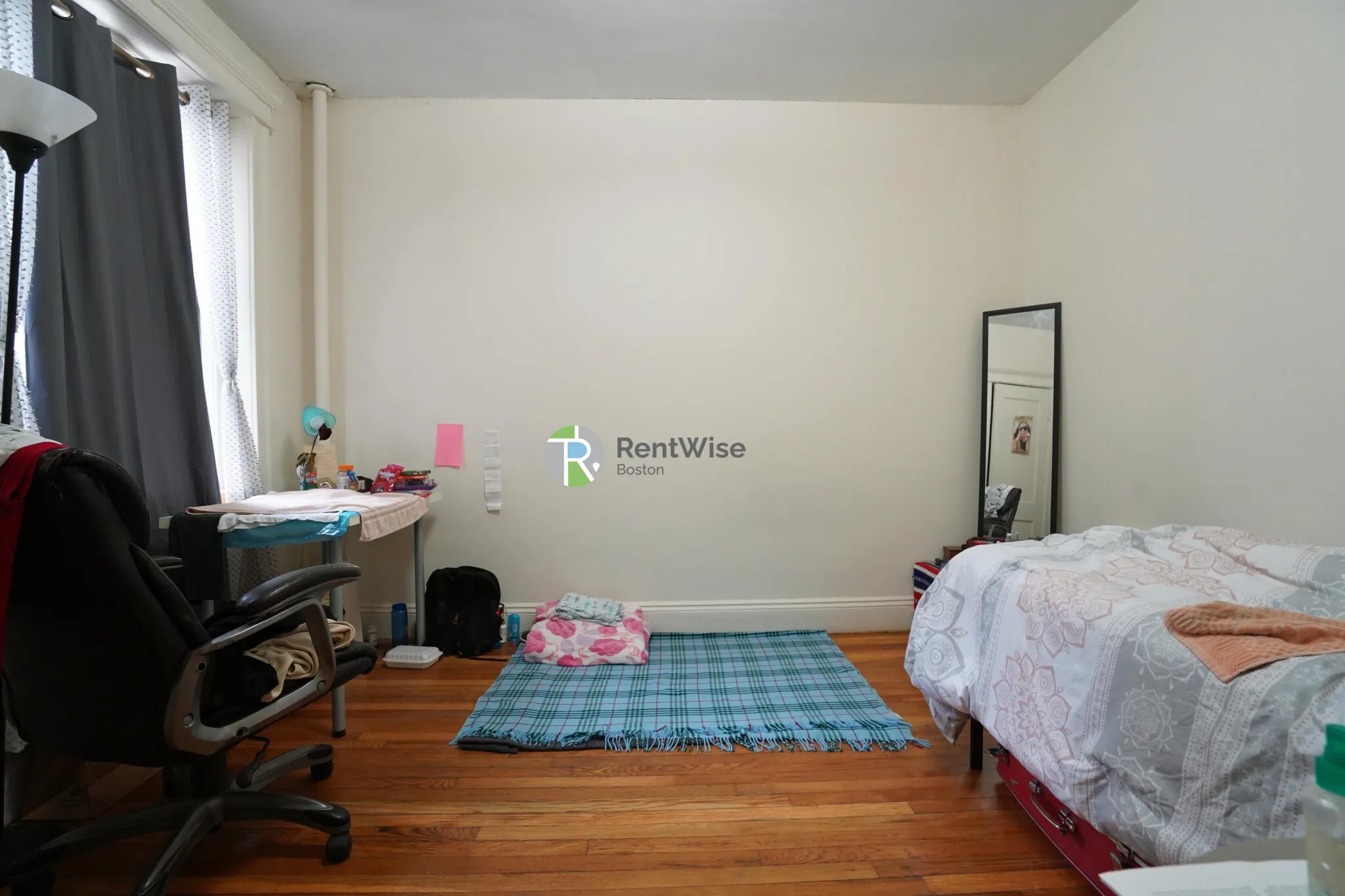1144 Commonwealth Ave, North Brookline