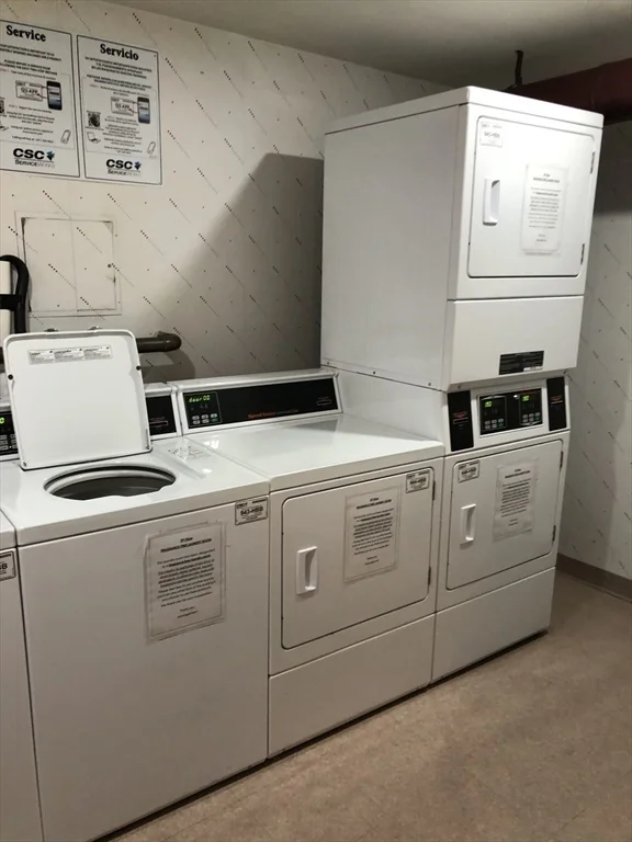 950 Mass Ave, Riverside