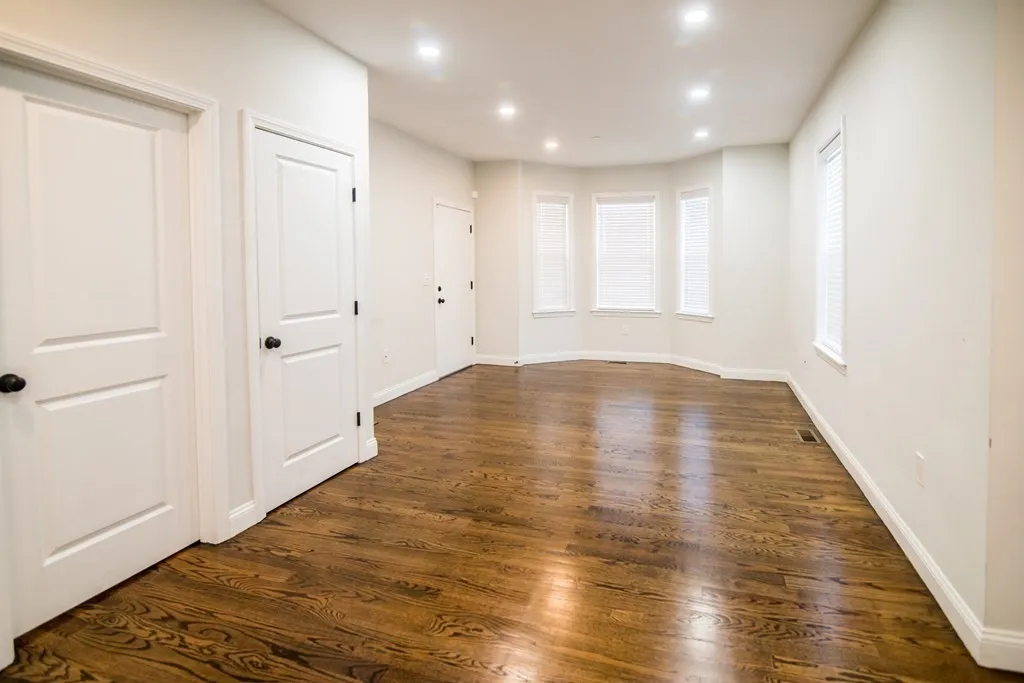 757 Washington St, Dorchester