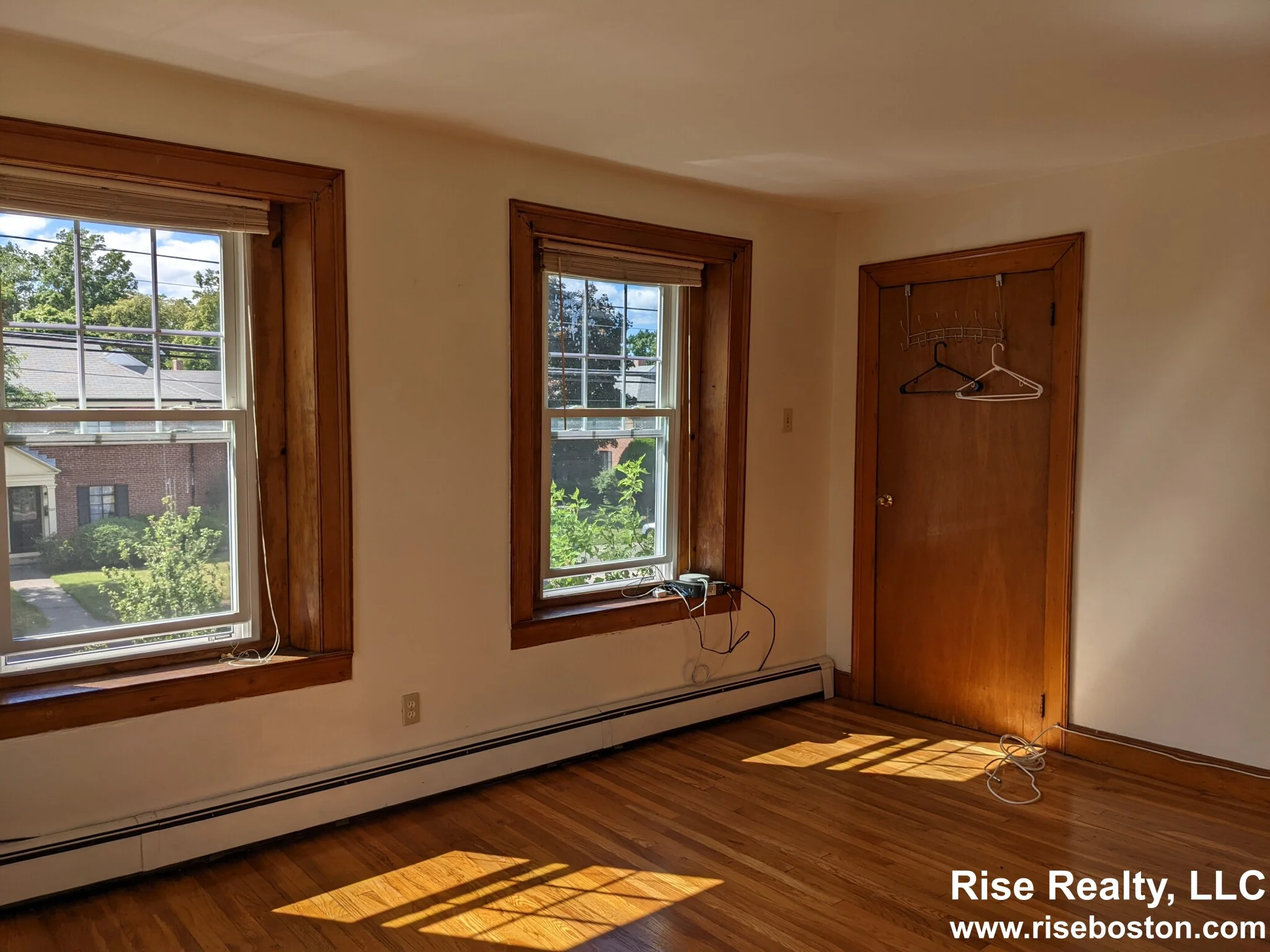 261 Lexington St, Watertown