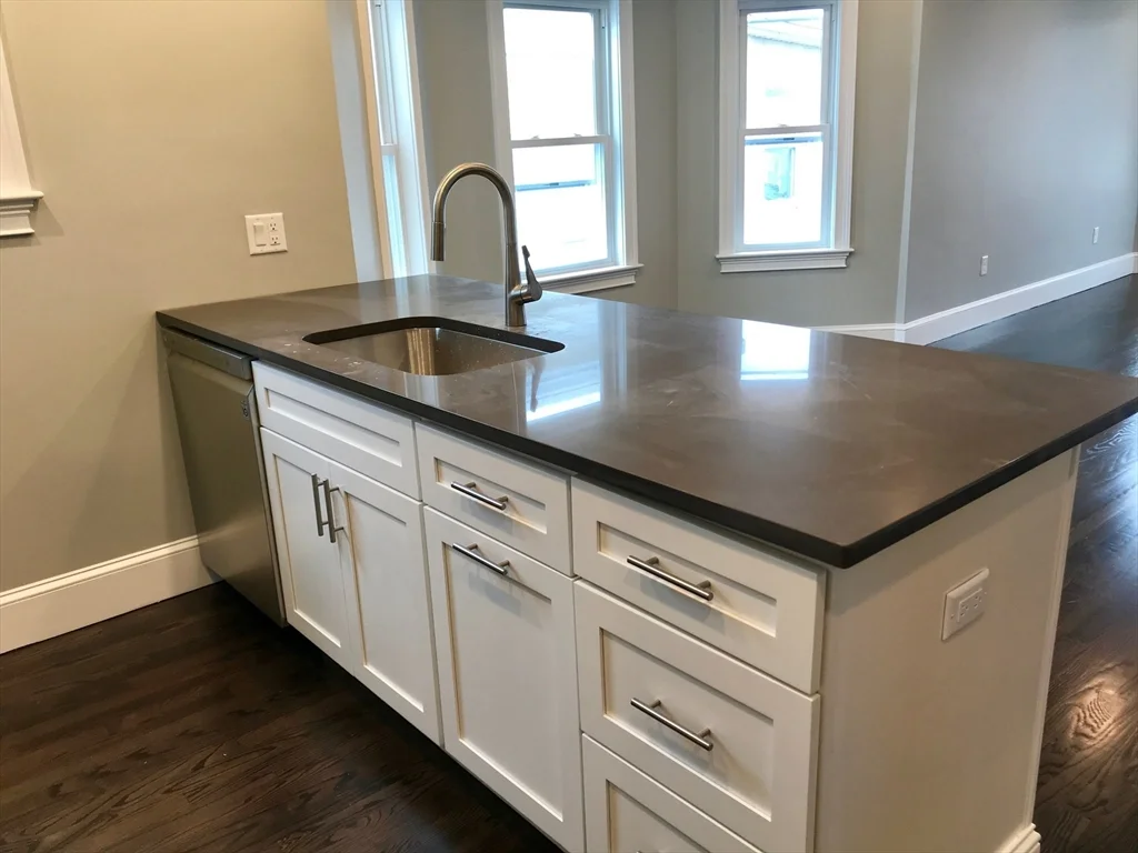 91 Grant St, Assembly Square