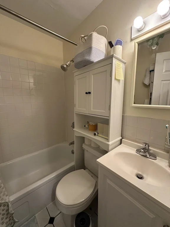 300 Marlborough St, Back Bay