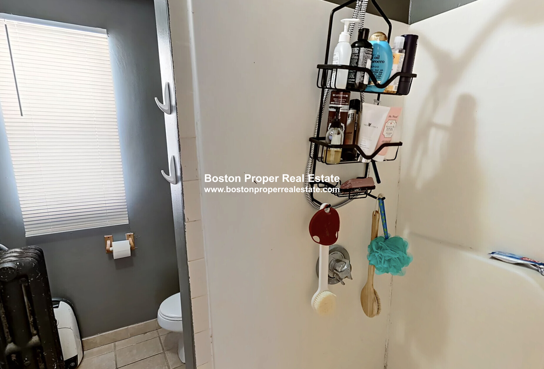 42 Brainerd Rd, Brighton