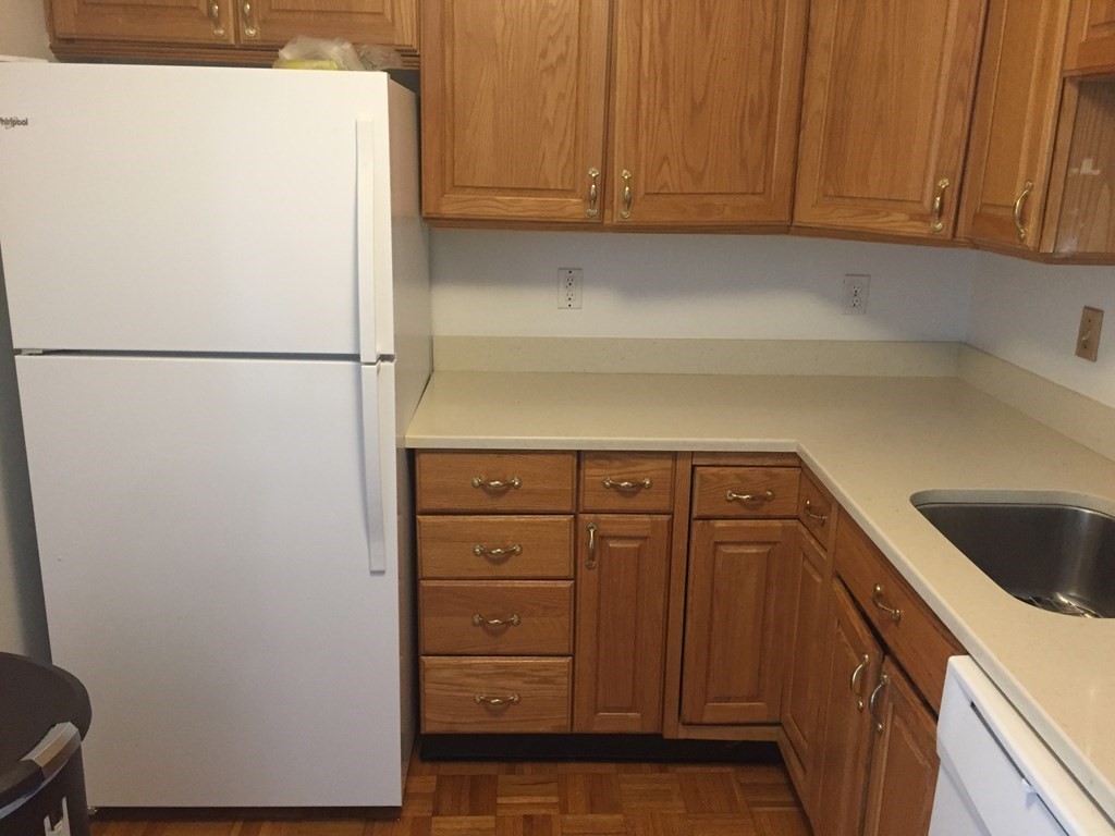 1216 Vfw Pkwy, West Roxbury