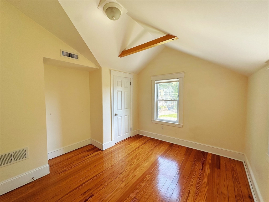 14 French Ave, Wayland