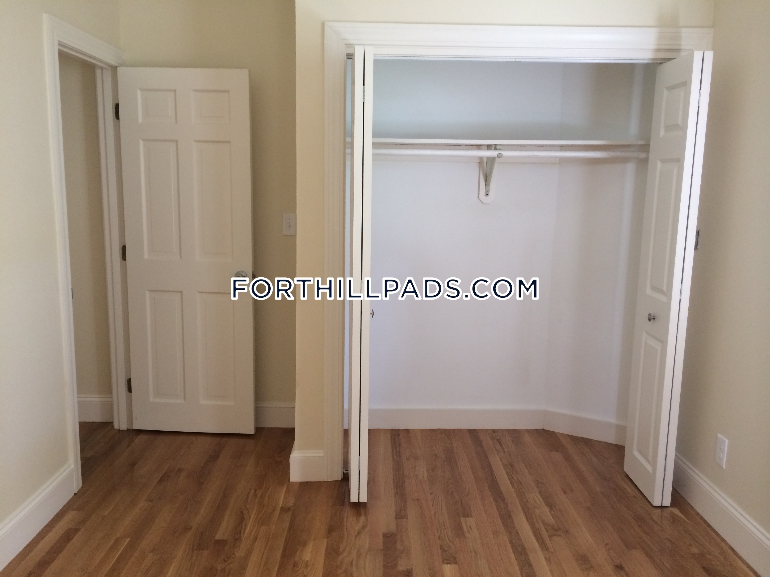 4 bed, 2 bath apartment for rent at 34 Juniper St Unit 1, Roxbury — photo 6 of 23