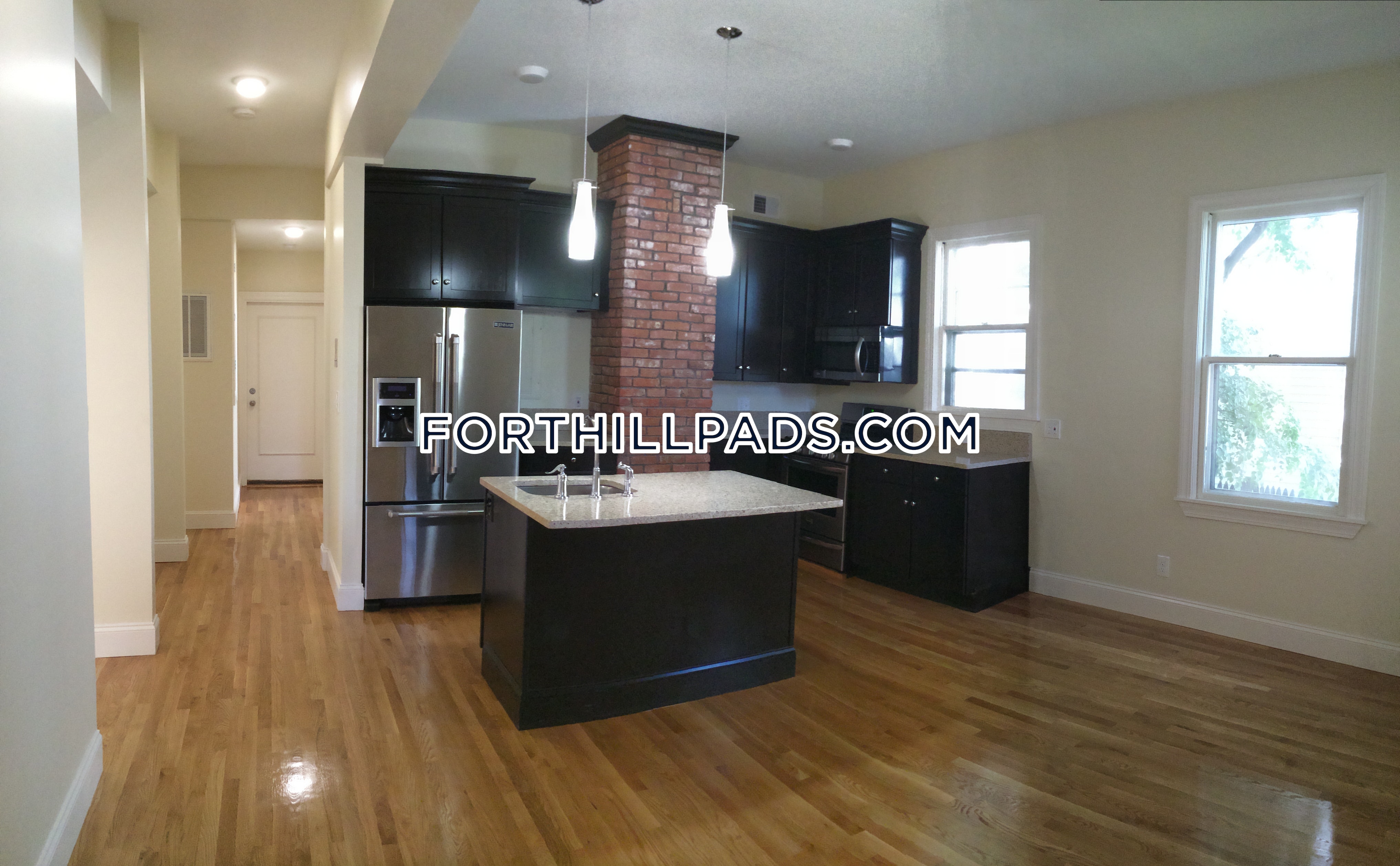 4 bed, 2 bath apartment for rent at 34 Juniper St Unit 1, Roxbury — photo 3 of 23