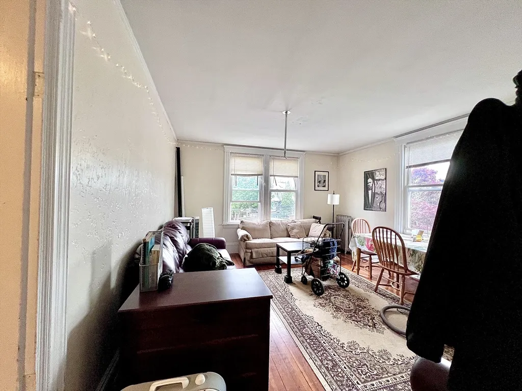 148 Strathmore Rd, Brighton