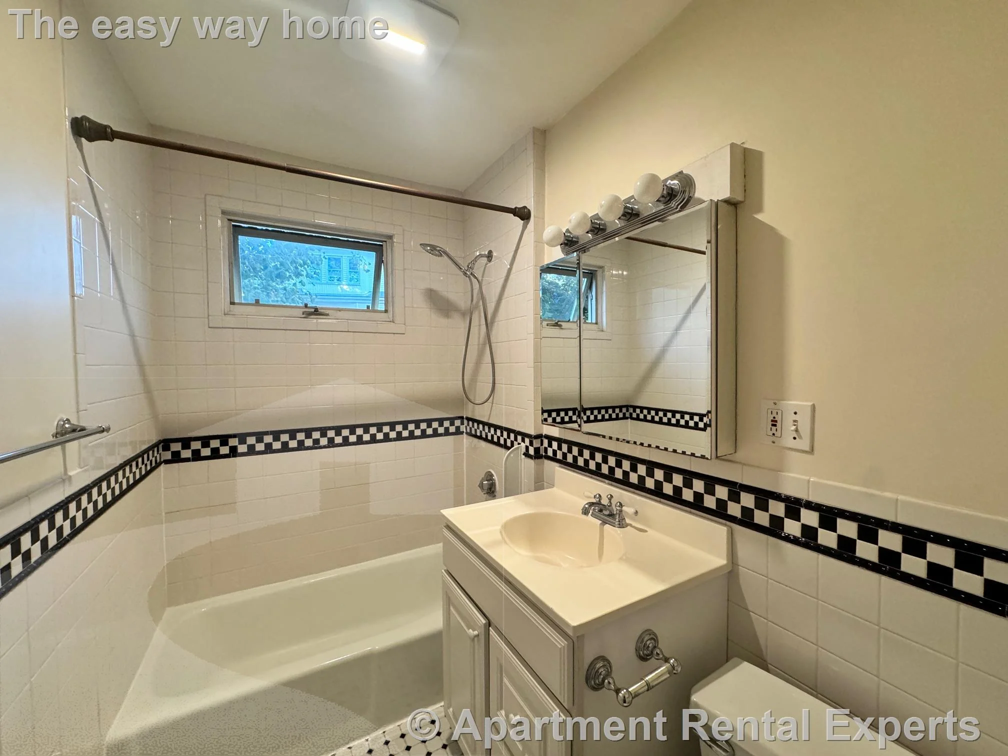 881 Broadway, Davis Square