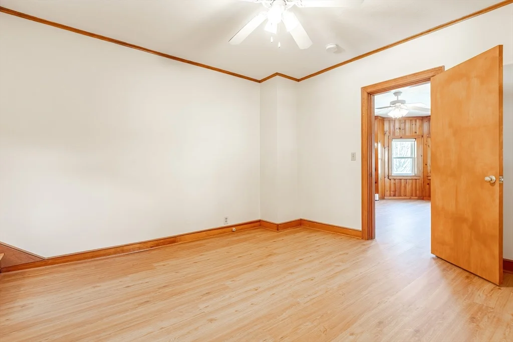 39 Frairy St, Medfield