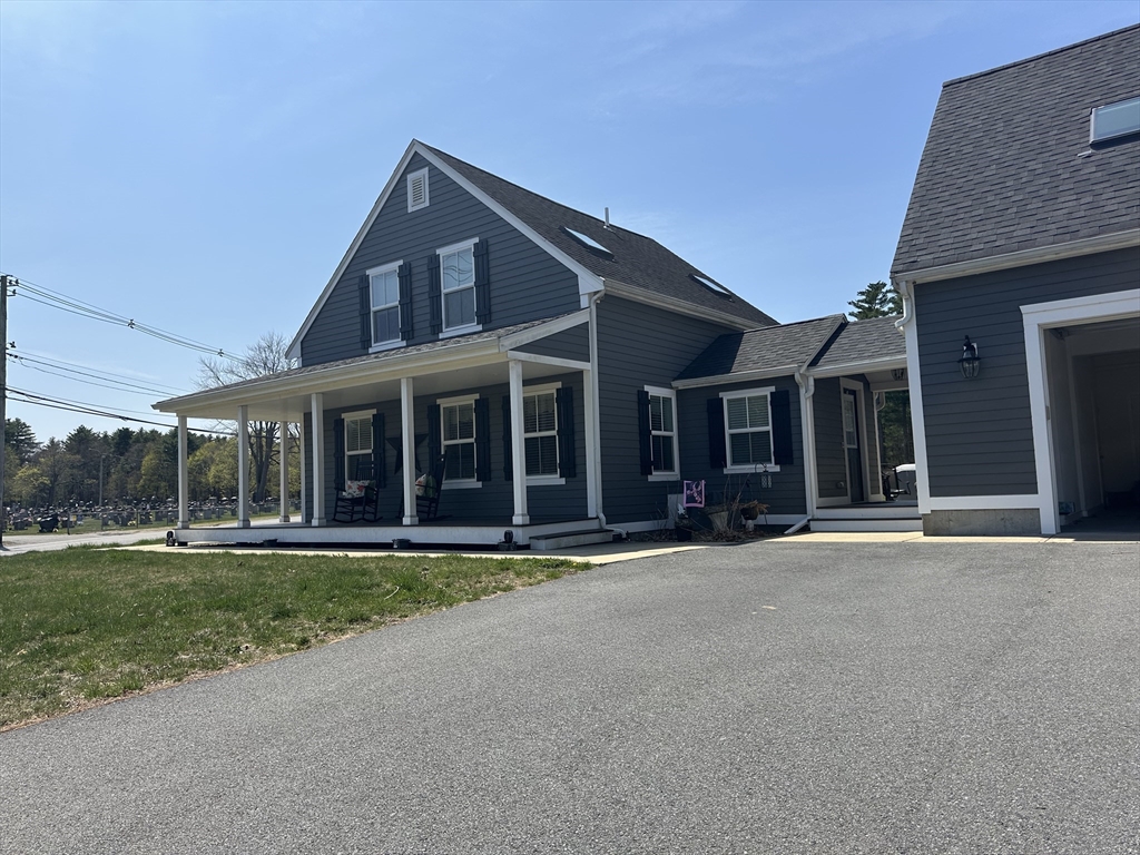 136 Wood St, Middleboro