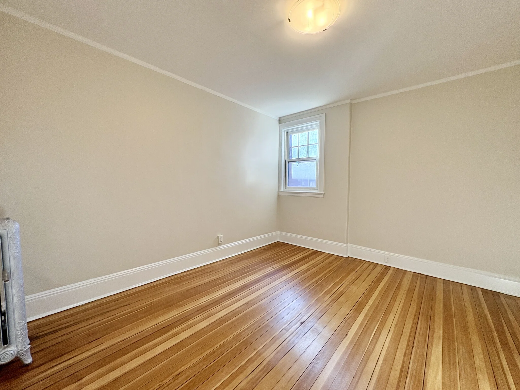 1209 Beacon St, Coolidge Corner