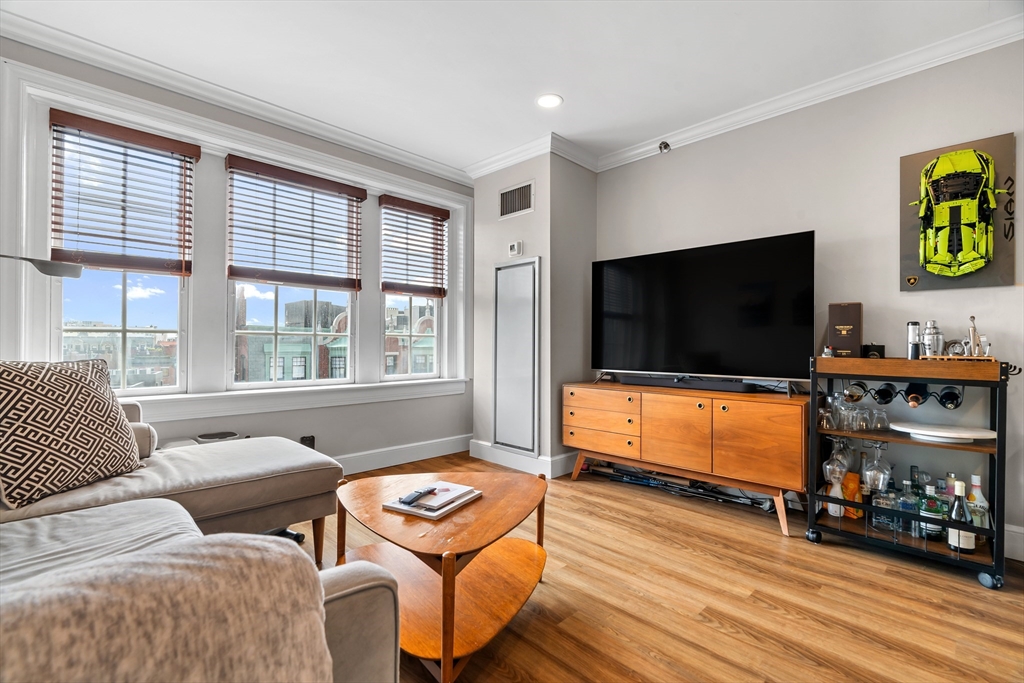 534 Beacon St, Back Bay