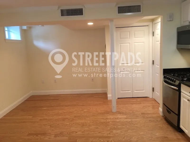 3 Langdon St, Neighborhood Nine