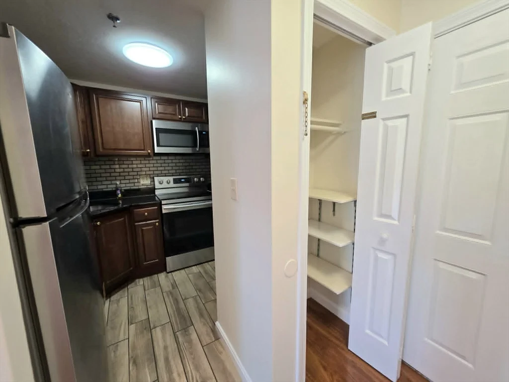230 Willard St, Quincy
