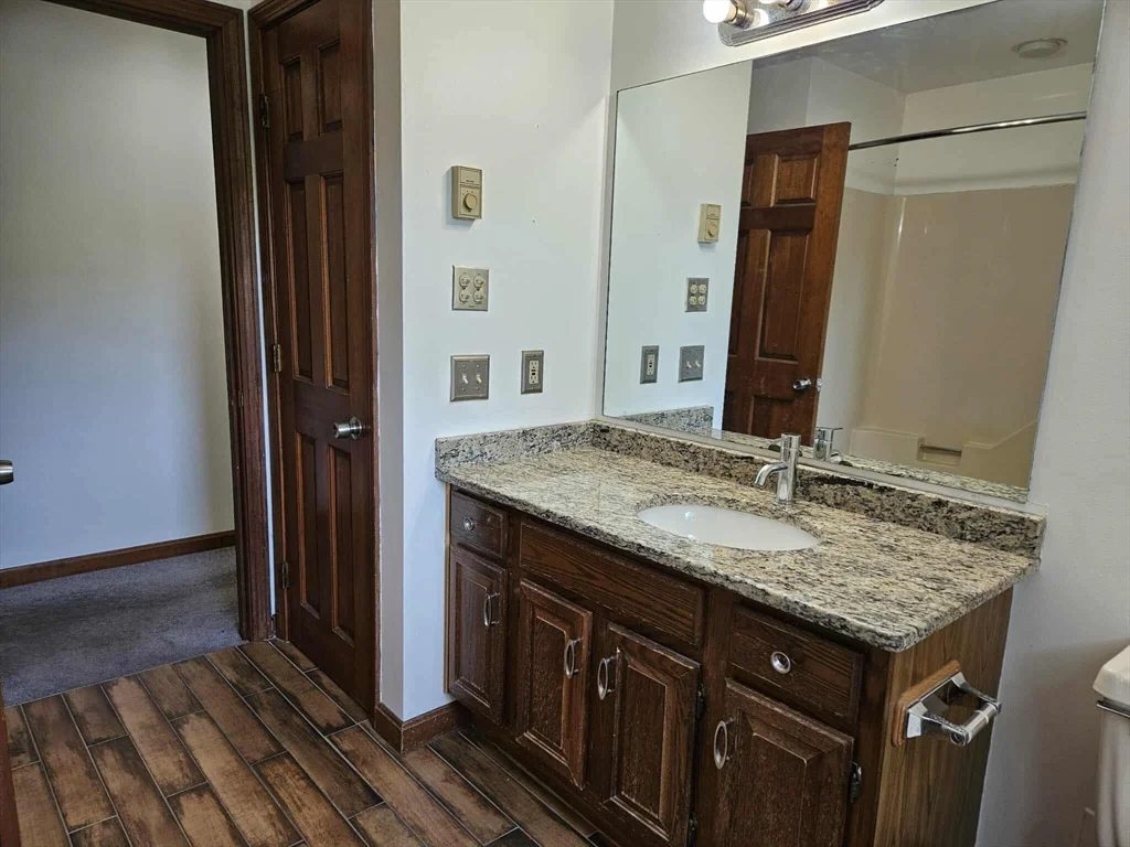 14 Travis, Worcester