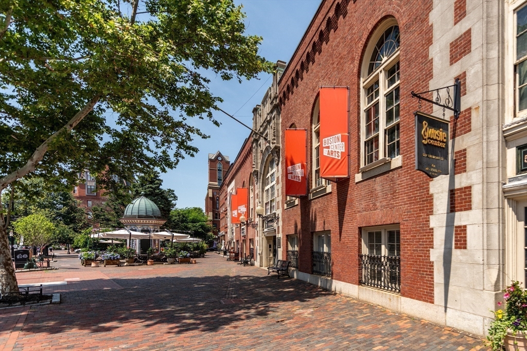 554 Tremont St, South End